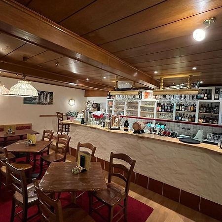 Gasthof-Pension Alt Kirchheim Bad Kleinkirchheim Esterno foto