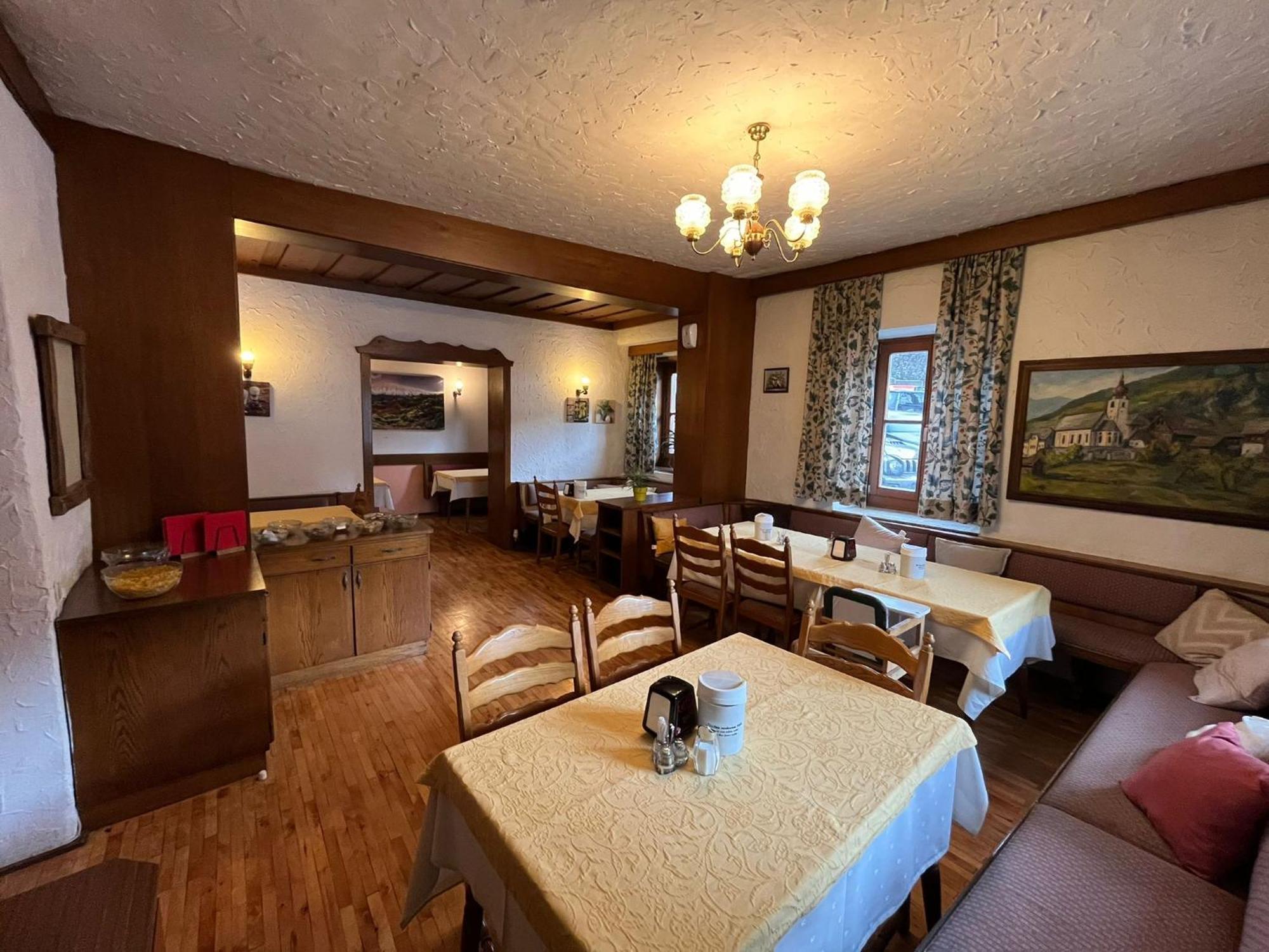 Gasthof-Pension Alt Kirchheim Bad Kleinkirchheim Esterno foto